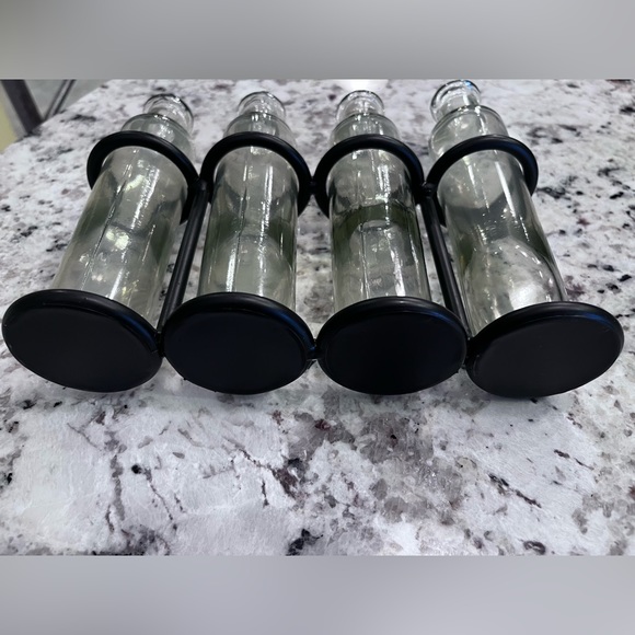 Vintage Propagation Planter
Station. Four Bottle Bud Vases with Metal Stand. - Picture 5 of 6